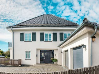 Fertighaus Suro von Fingerhut Haus Schlüsselfertig ab 605649€, Stadtvilla Außenansicht 3