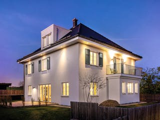 Fertighaus Suro von Fingerhut Haus Schlüsselfertig ab 605649€, Stadtvilla Außenansicht 7