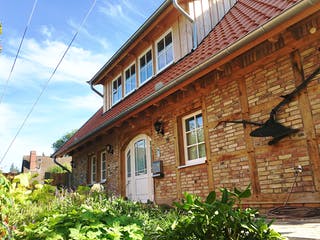 Fertighaus Alte Schmiede von Fuhrberger Zimmerei Betriebsges. mbH, Fachwerk Außenansicht 5