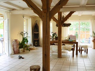 Fertighaus Klein Hansdorf von Fuhrberger Zimmerei Betriebsges. mbH, Fachwerk Innenansicht 1