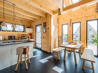 Blockhaus Auf der Röth von Fullwood Wohnblockhaus Bausatzhaus ab 200000€, Blockhaus Innenansicht 6