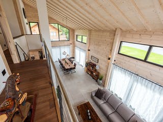 Blockhaus Entlebuch von Fullwood Wohnblockhaus Ausbauhaus ab 410000€, Blockhaus Innenansicht 12