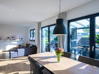 Blockhaus Kreuzblick von Fullwood Wohnblockhaus Bausatzhaus ab 260000€, Satteldach-Klassiker Innenansicht 2