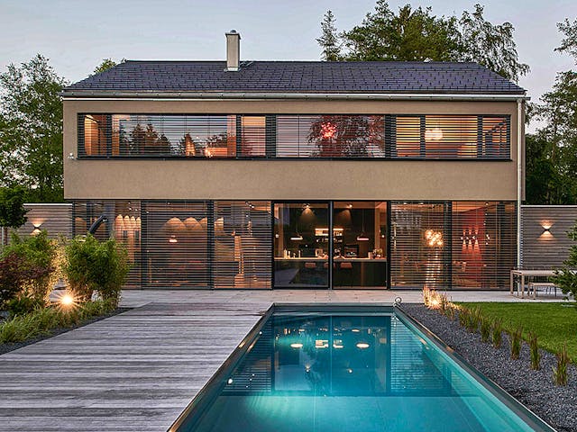 Fertighaus Das Architektenhaus B53 von GRUBER.HAUS, Satteldach-Klassiker Außenansicht 1