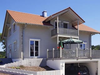 Blockhaus B167 von Frammelsberger Holzbau, Blockhaus Außenansicht 3