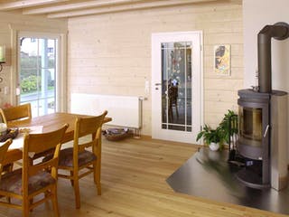 Blockhaus B167 von Frammelsberger Holzbau, Blockhaus Innenansicht 2