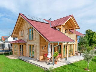 Blockhaus B155 Krank von Frammelsberger Holzbau, Blockhaus Außenansicht 2