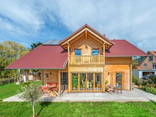 Blockhaus B155 Krank von Frammelsberger Holzbau, Blockhaus Außenansicht 4