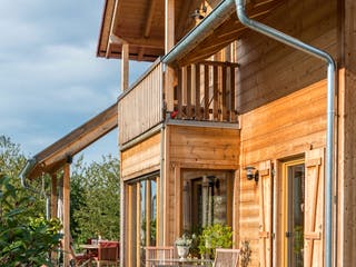 Blockhaus B155 Krank von Frammelsberger Holzbau, Blockhaus Außenansicht 9