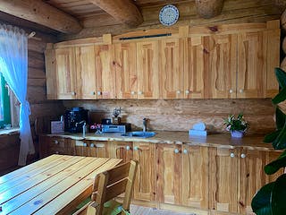 Blockhaus Blockhütte Ottawa von Holzbau Rustikal - Blockhäuser Bausatzhaus ab 78850€, Blockhaus Innenansicht 2