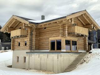 Blockhaus Blockhaus Schöneberg von Holzbau Rustikal - Blockhäuser Bausatzhaus ab 254975€, Blockhaus Außenansicht 3