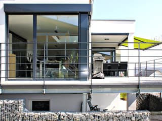 Fertighaus Homestory 139 von LEHNER HAUS Schlüsselfertig ab 466570€, Satteldach-Klassiker Außenansicht 3