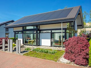 Fertighaus HUF Haus MODUM 8 Beispiel 5 von HUF HAUS, Fachwerk Außenansicht 3