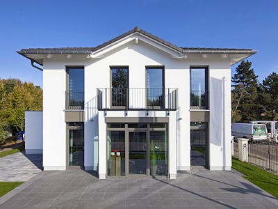 Heinz von Heiden GmbH Massivhäuser-thumbnail-2