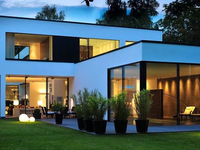 Massivhaus Bauhaus Weimar von GfG Hoch-Tief-Bau  & Co. KG,  Außenansicht 1