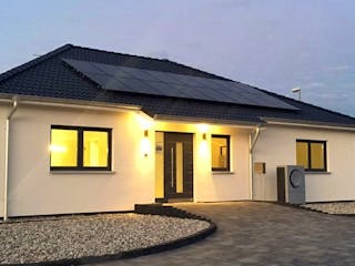 Fertighaus Musterhaus Kaiserslautern von ScanHaus Marlow,  Außenansicht 1