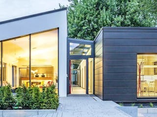 Fertighaus Musterhaus Stuttgart von LUXHAUS, Bungalow Außenansicht 1