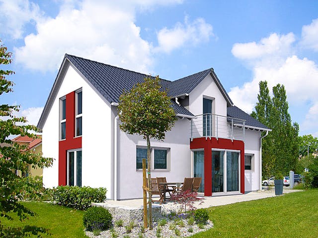 Massivhaus EFH Klassik 93 von invivo haus Schlüsselfertig ab 426955€, Satteldach-Klassiker Außenansicht 1