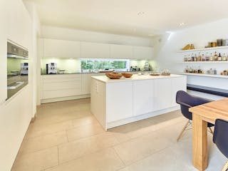 Fertighaus Bungalow Walmdach 167 von LUXHAUS Schlüsselfertig ab 497000€, Bungalow Innenansicht 3