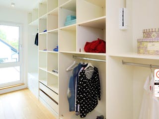 Fertighaus MH LIFE von Fertighaus WEISS Schlüsselfertig ab 428058€, Satteldach-Klassiker Innenansicht 13