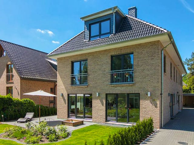 Massivhaus Duo Stadtvilla 130 von ECO System HAUS Schlüsselfertig ab 292600€, Stadtvilla Außenansicht 1