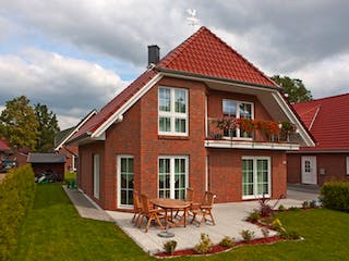 Massivhaus Haus Schwerin von ROTH-MASSIVHAUS, Außenansicht 1