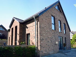 Massivhaus PARK von Kagebau, Außenansicht 3