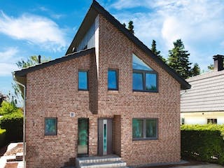 Massivhaus SASEL von Kagebau,  Außenansicht 1