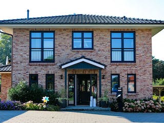 Massivhaus Stadtvilla 01 von KSW Massivhaus, Stadtvilla Außenansicht 4