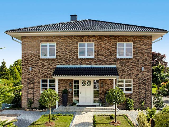 Massivhaus Stadtvilla 160 von ECO System HAUS Schlüsselfertig ab 341700€, Stadtvilla Außenansicht 1 Massivhaus Stadtvilla 160 von ECO System HAUS Schlüsselfertig ab 341700€, Stadtvilla Außenansicht 1