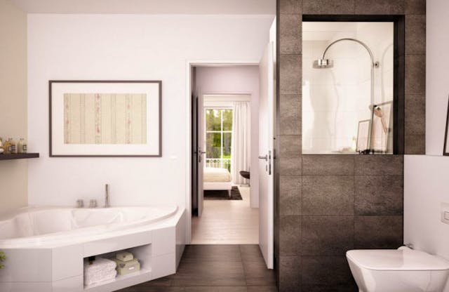 Toskanahaus von innen: Schlichte Fliesen und Natursteine bilden einen reizvollen Kontrast zum mediterranen Baustil.