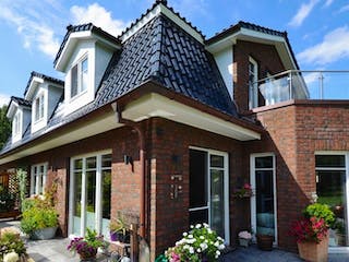 Massivhaus SÜLLBERG von Kagebau, Außenansicht 4