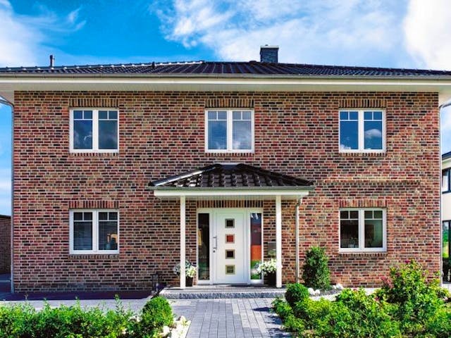 Massivhaus TANNENKAMP von Kagebau, Stadtvilla Außenansicht 1