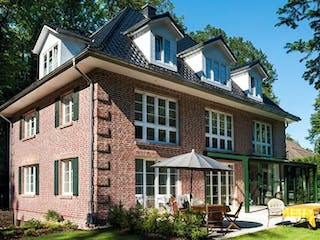 Massivhaus VILLA KOOPMANN von Kagebau, Stadtvilla Außenansicht 3