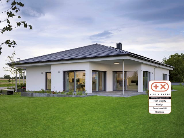 Fertighaus MH VITA von Fertighaus WEISS Schlüsselfertig ab 663300€, Bungalow Außenansicht 1