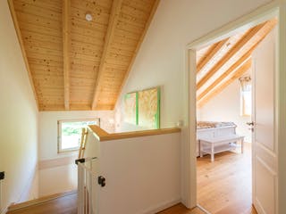 Blockhaus D138 Seifert von Frammelsberger Holzbau, Satteldach-Klassiker Innenansicht 4