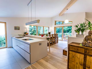 Fertighaus Haus England von Naturholzhaus Bayern, Pultdachhaus Innenansicht 2