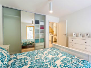 Fertighaus Haus England von Naturholzhaus Bayern, Pultdachhaus Innenansicht 4