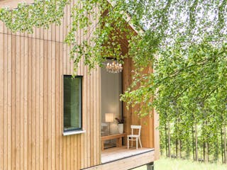 Fertighaus Haus Mori Raito von Naturholzhaus Bayern, Satteldach-Klassiker Außenansicht 2