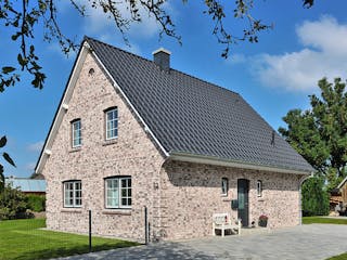 Massivhaus Landwehr von Nissen Massivhaus, Satteldach-Klassiker Außenansicht 1