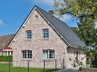 Massivhaus Landwehr von Nissen Massivhaus, Satteldach-Klassiker Außenansicht 2