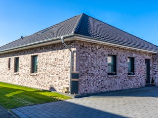 Massivhaus Schleswig von Nissen Massivhaus, Bungalow Außenansicht 1