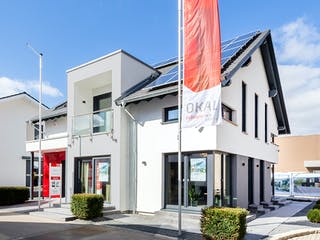 Fertighaus Musterhaus Fellbach von OKAL Haus Schlüsselfertig ab 557900€, Satteldach-Klassiker Außenansicht 3