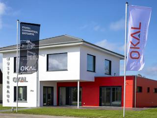 Fertighaus Staffel 16 von OKAL Haus Schlüsselfertig ab 565900€, Stadtvilla Außenansicht 2