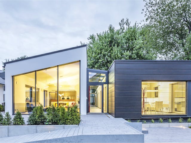 Fertighaus Musterhaus Fellbach von LUXHAUS, Bungalow Außenansicht 1