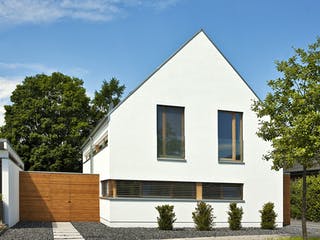 Massivhaus Immel von Plan-Concept Massivhaus, Satteldach-Klassiker Außenansicht 3