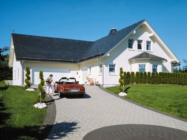 Fertighaus Sentempa von Fingerhut Haus Schlüsselfertig ab 462035€, Satteldach-Klassiker Außenansicht 1