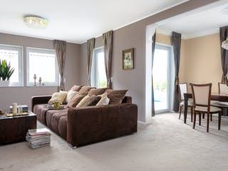 Fertighaus E 10-093.3 - Bungalow mit Pool von SchwörerHaus - Österreich Schlüsselfertig ab 309760€, Bungalow Innenansicht 1