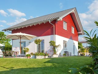 Fertighaus E 15-128.8 - Modernes Landhaus von SchwörerHaus - Österreich Schlüsselfertig ab 316470€, Außenansicht 2
