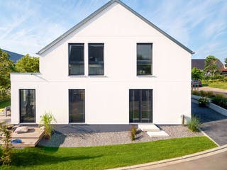 Fertighaus E 15-158.3 - Modernes Satteldachhaus von SchwörerHaus - Österreich Schlüsselfertig ab 416460€, Außenansicht 2